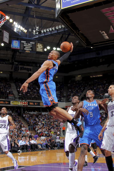 皮球划出干 皮球划出干